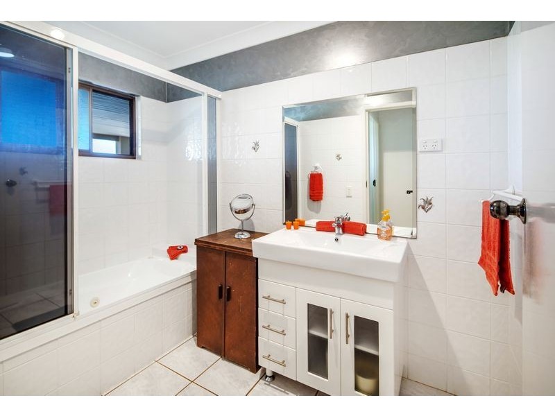 1695 Tin Can Bay Road, Goomboorian QLD 4570
