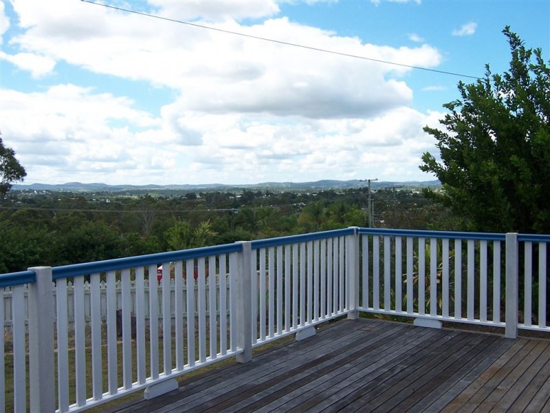 29 Sorensen Road, Southside QLD 4570