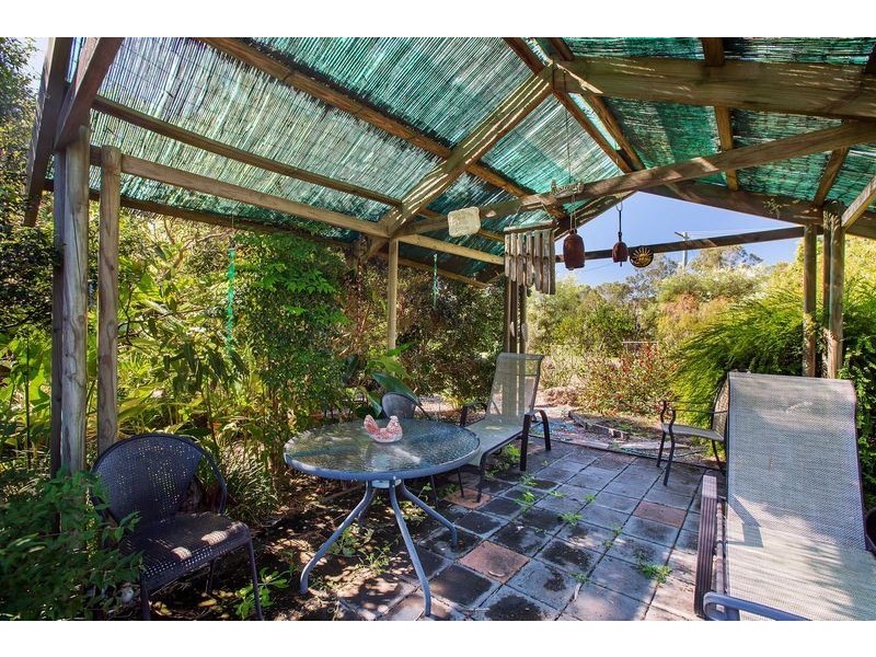 4 Matthew Lane, Jones Hill QLD 4570