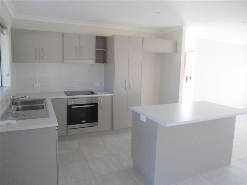 42 Hidden Place, Curra QLD 4570