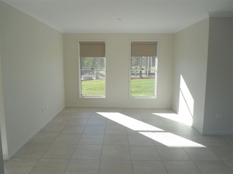 42 Hidden Place, Curra QLD 4570