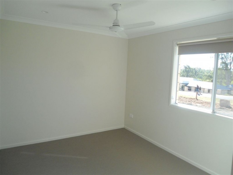 42 Hidden Place, Curra QLD 4570