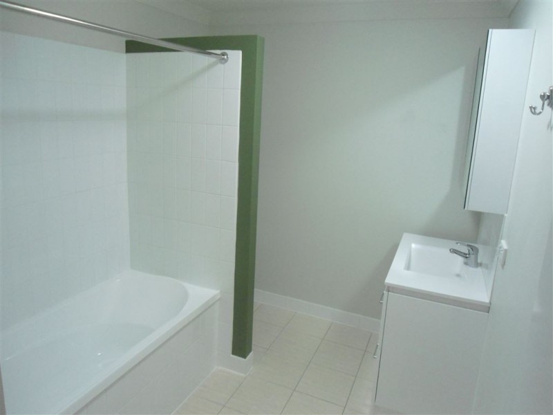 B/10 Park Lane, Gympie QLD 4570