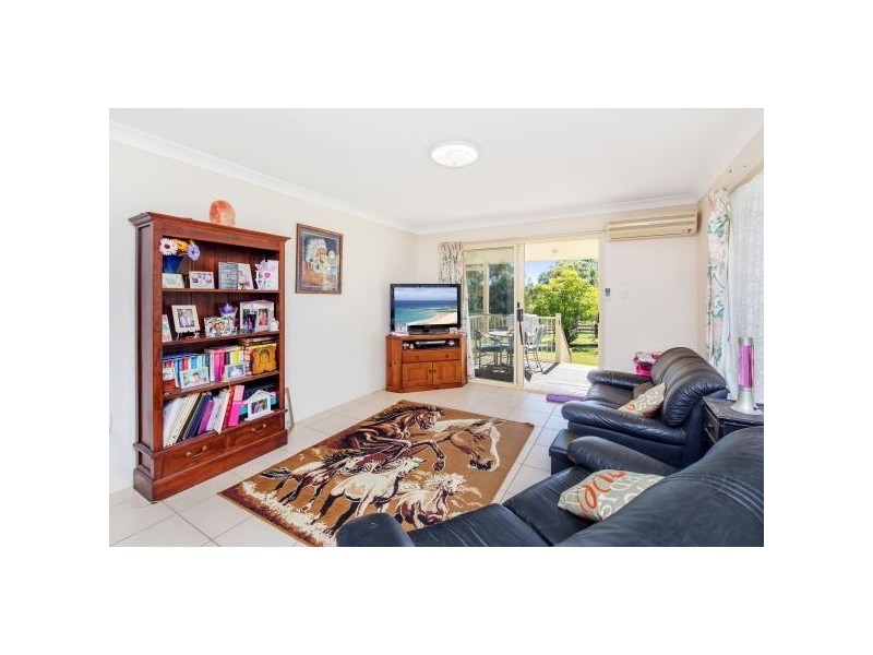 38 Groundwater Road, Southside QLD 4570