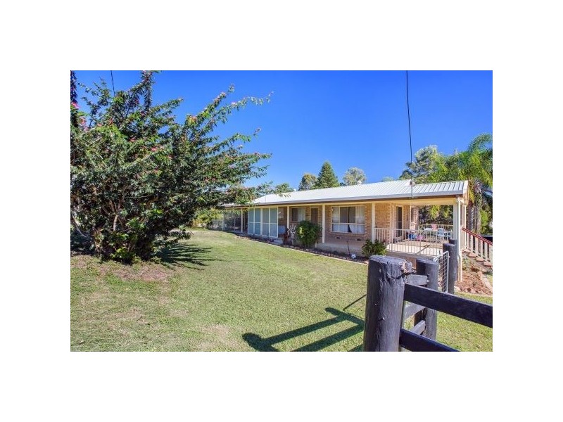 38 Groundwater Road, Southside QLD 4570