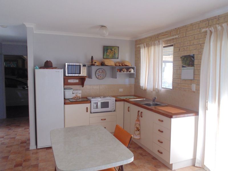 69 Endeavour Drive, Cooloola Cove QLD 4580