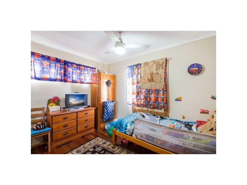 18 Stumm Road, Southside QLD 4570