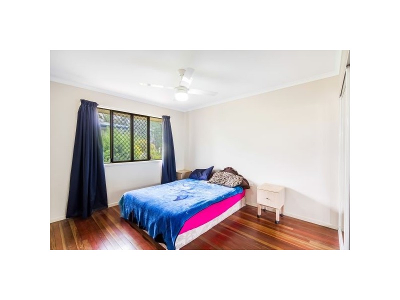 18 Stumm Road, Southside QLD 4570