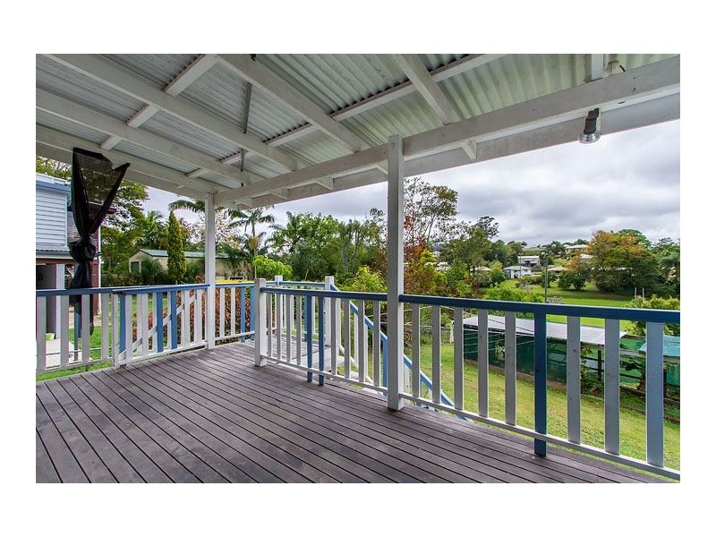 54 Hilton Road, Gympie QLD 4570