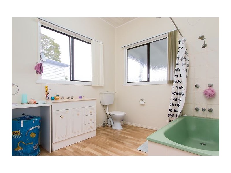 54 Hilton Road, Gympie QLD 4570