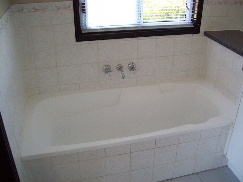 10 Mcmahon Road, Monkland QLD 4570