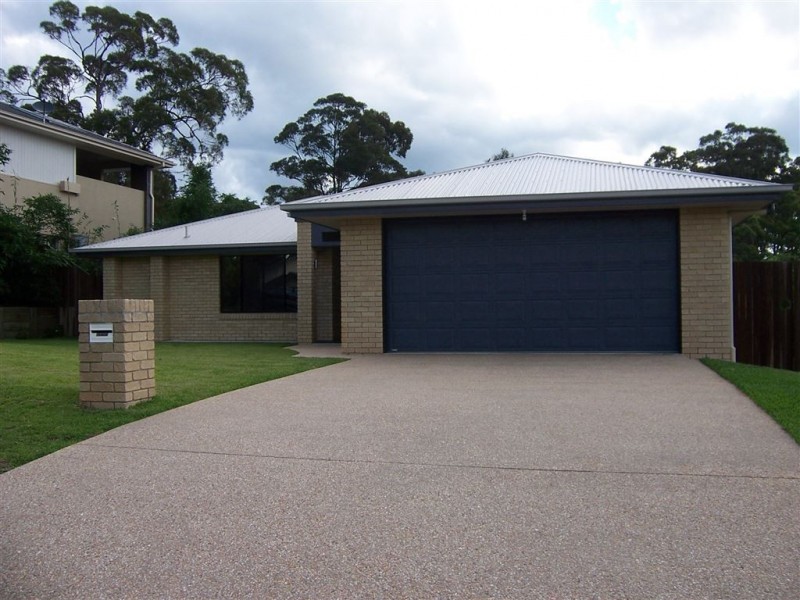 15 Jasmine Avenue, Southside QLD 4570