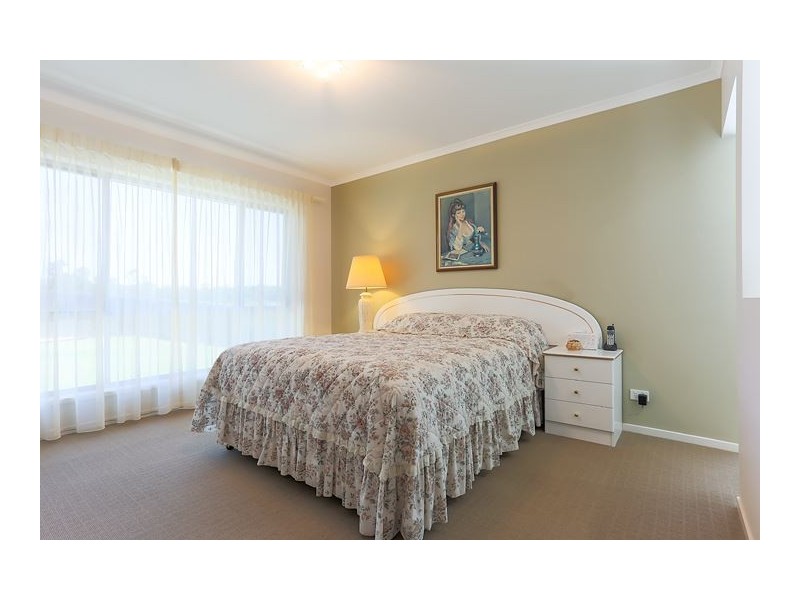 19 Premier Avenue, Jones Hill QLD 4570