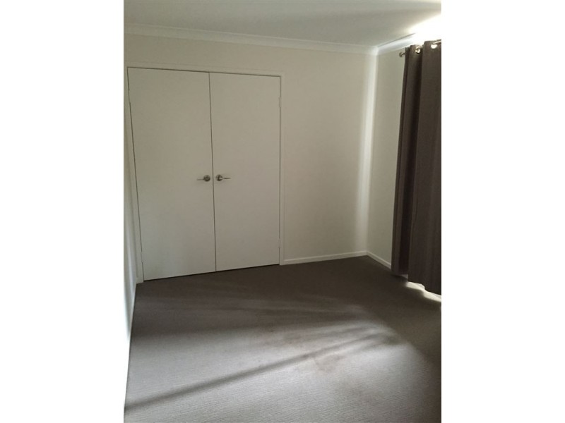 120 Varley Road, Glenwood QLD 4570