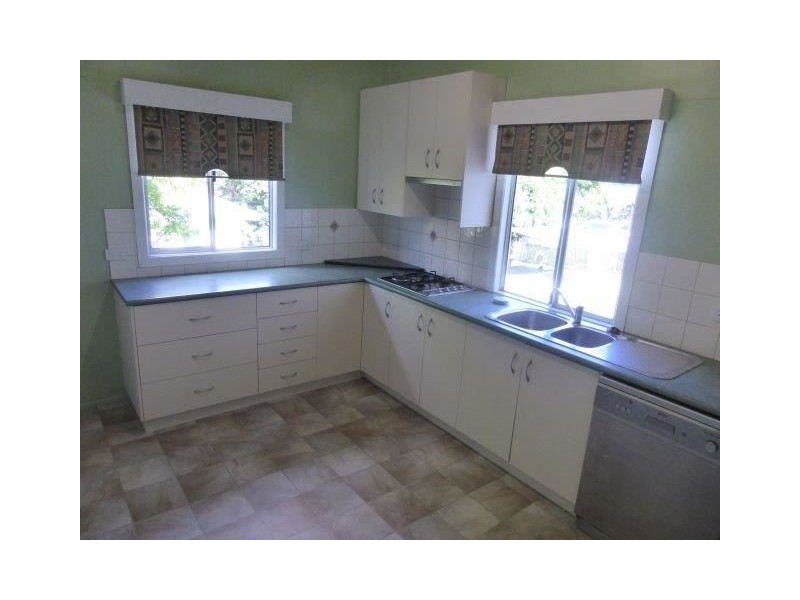 33 Lawrence Street, Gympie QLD 4570