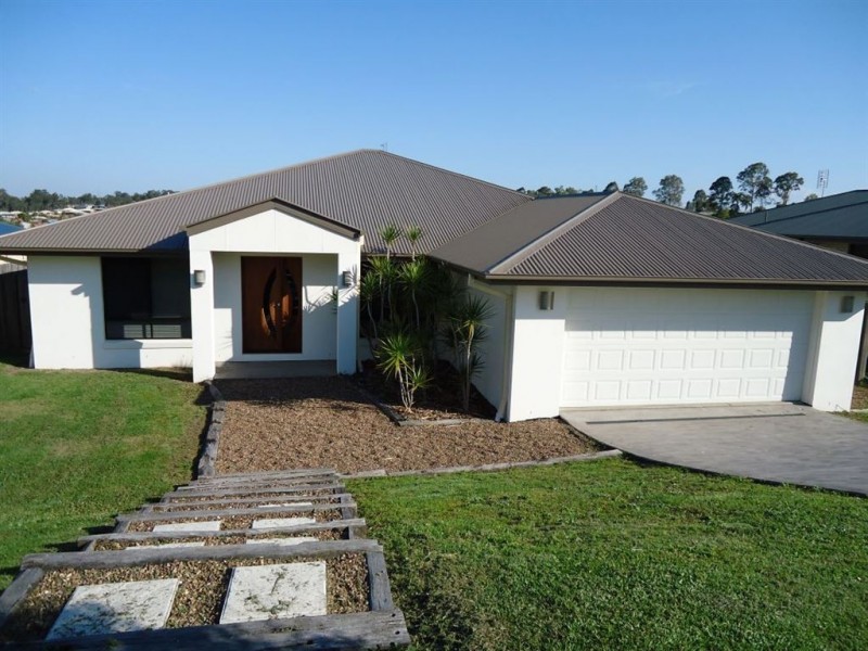 70 Gympie View Drive, Southside QLD 4570