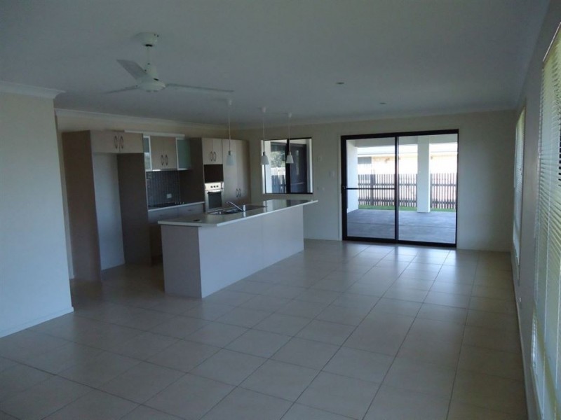 70 Gympie View Drive, Southside QLD 4570