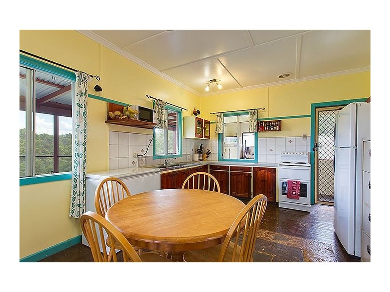 8 Harvey Road, Kandanga QLD 4570