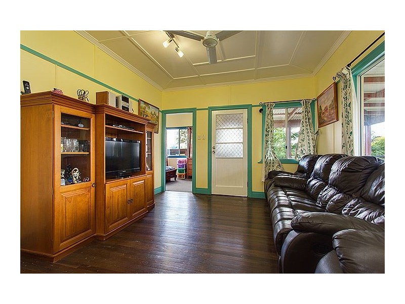 8 Harvey Road, Kandanga QLD 4570