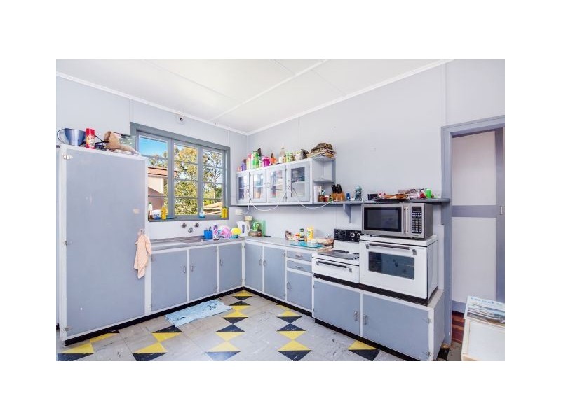 11 Pine Street, Gympie QLD 4570