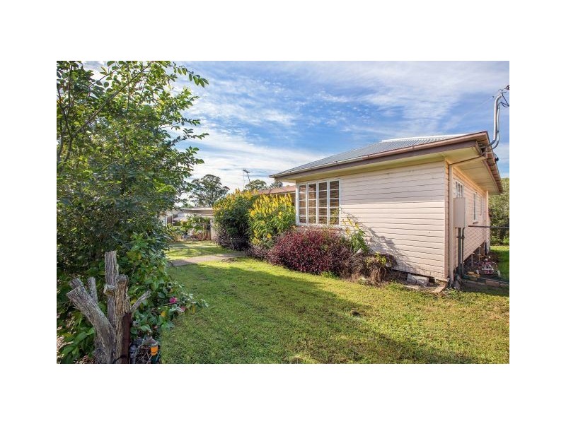 11 Pine Street, Gympie QLD 4570