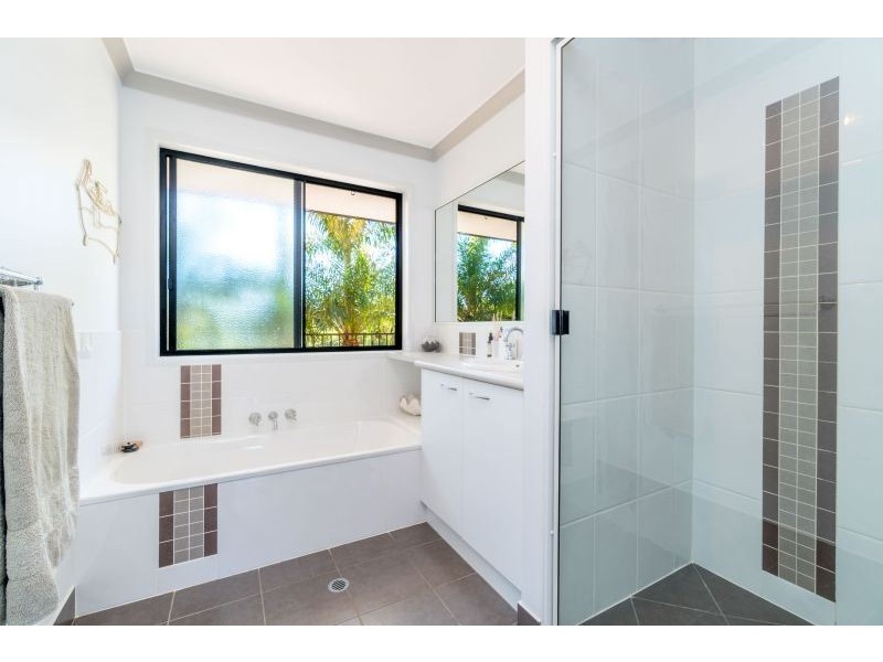 3 Guinea Court, Tamaree QLD 4570