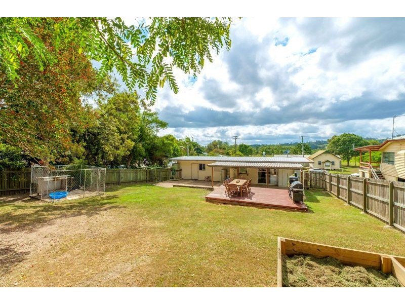 16 Busby Street, Amamoor QLD 4570