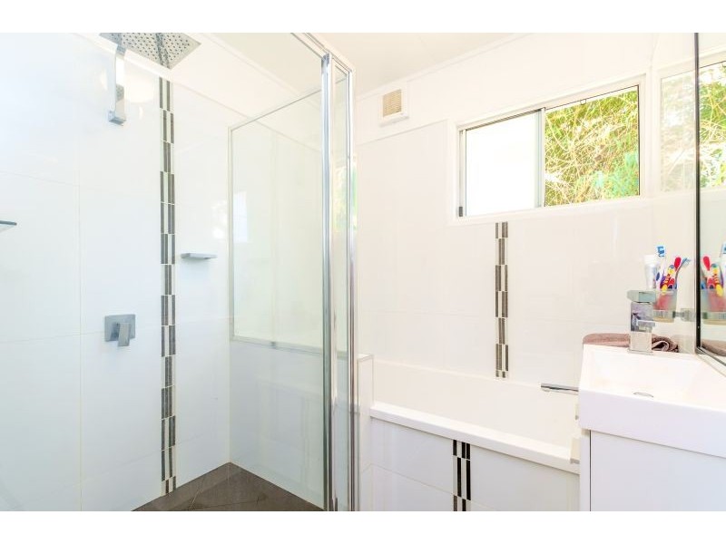 16 Busby Street, Amamoor QLD 4570