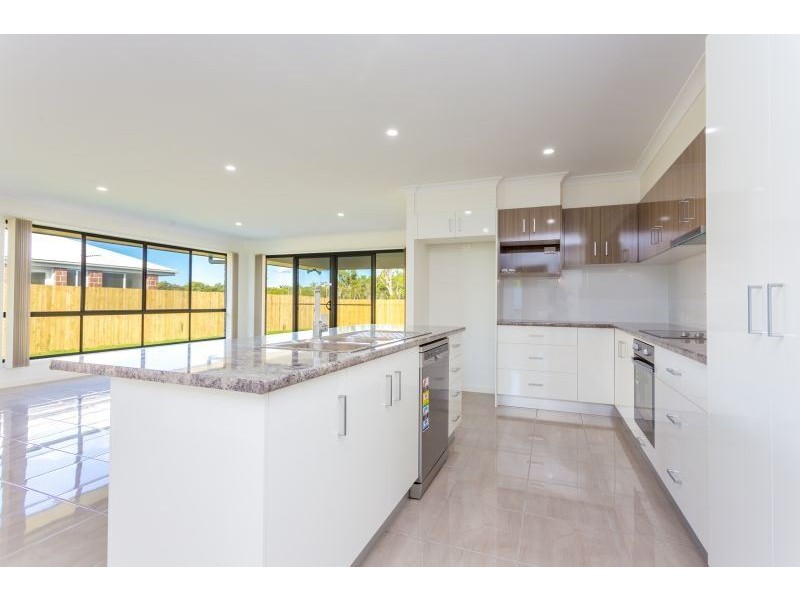 36 Tuna Way, Tin Can Bay QLD 4580