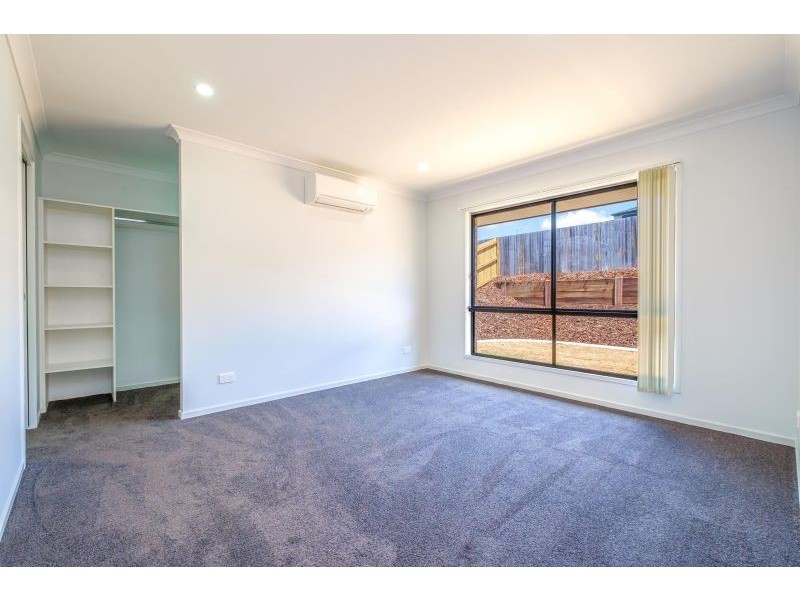 10 Trafalgar Court, Southside QLD 4570