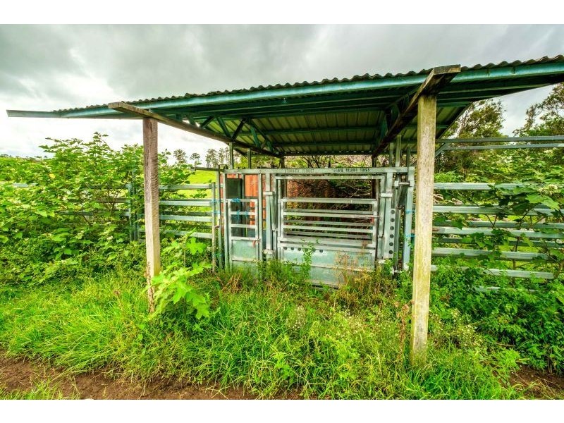 725 Mary Valley Road, Long Flat QLD 4570
