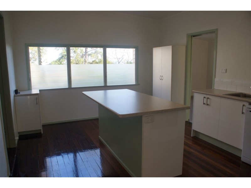 2 Stewart Terrace, Gympie QLD 4570