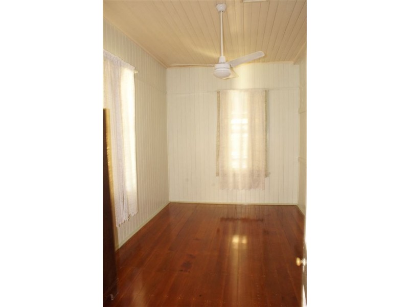 2 Stewart Terrace, Gympie QLD 4570