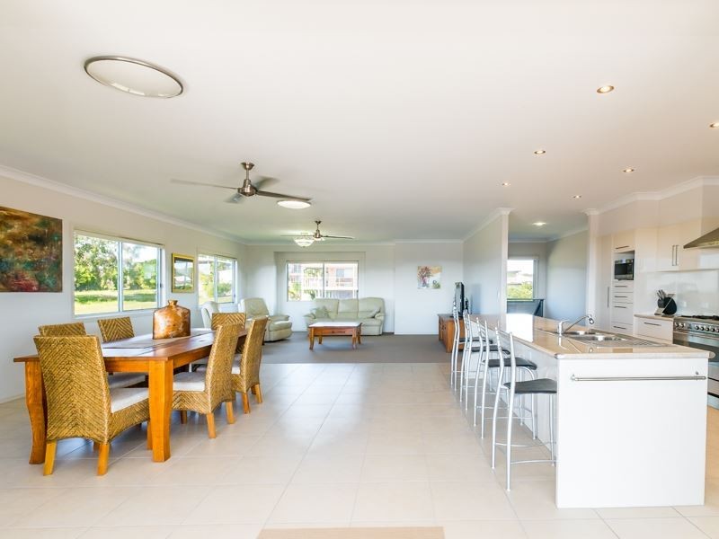 21 Tingira Close, Rainbow Beach QLD 4581