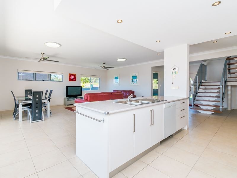 21 Tingira Close, Rainbow Beach QLD 4581