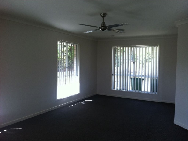 23 Premier Avenue, Jones Hill QLD 4570