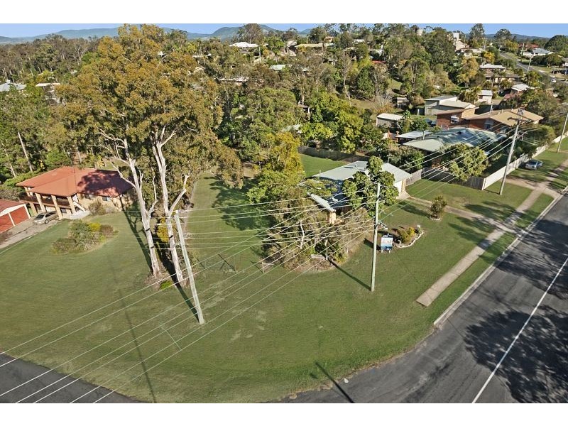 58 Watson Road, Southside QLD 4570