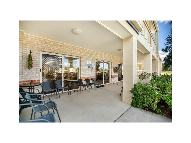 21/2-12 College Road, Southside QLD 4570