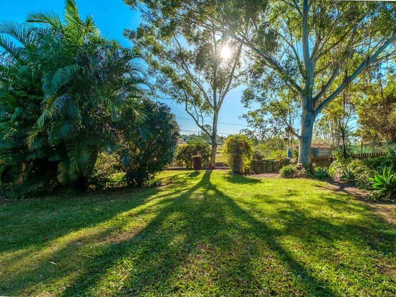 25 Groundwater Road, Southside QLD 4570
