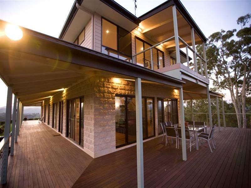 829 McIntosh Creek Road, Mcintosh Creek QLD 4570