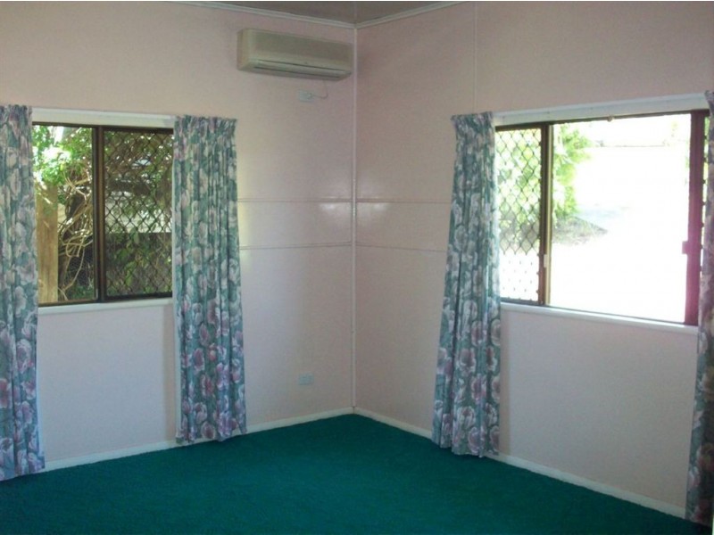 Langshaw QLD 4570