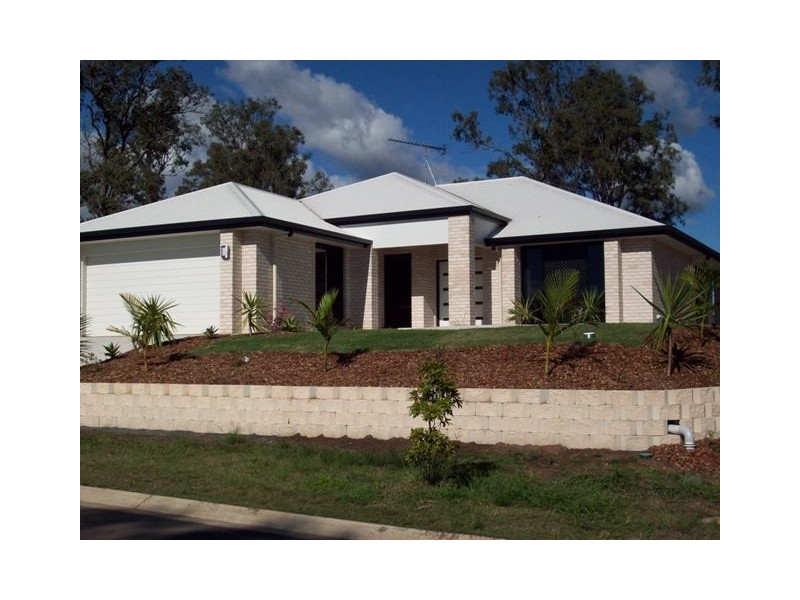 Southside QLD 4570