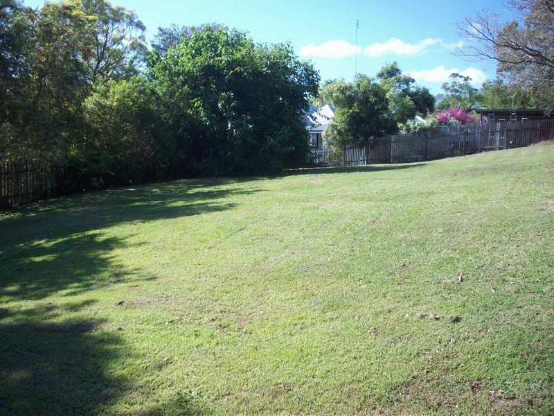 2/5 Myall Street, Gympie QLD 4570