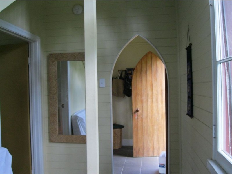 401 Broadbent Street, Glastonbury QLD 4570