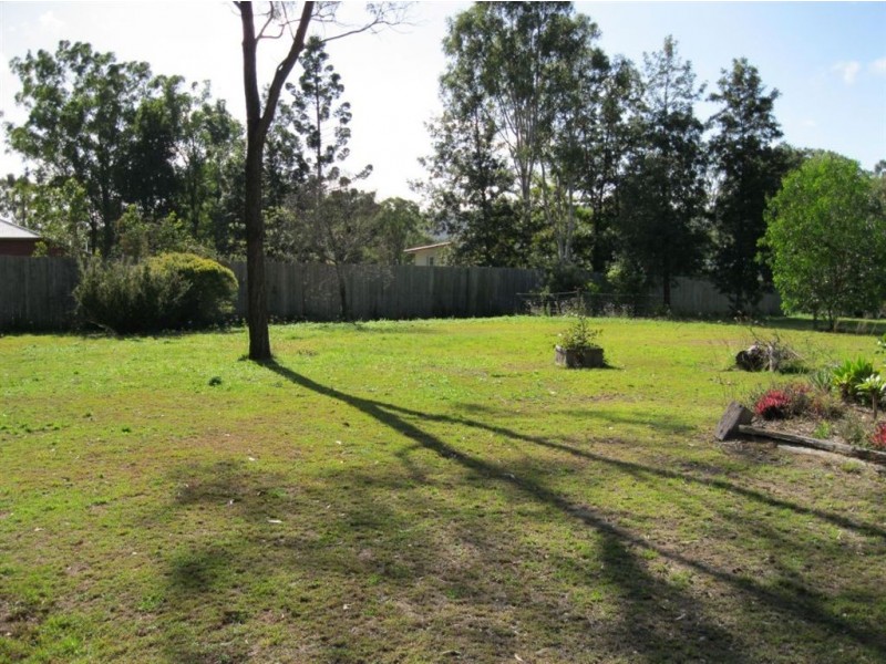 401 Broadbent Street, Glastonbury QLD 4570