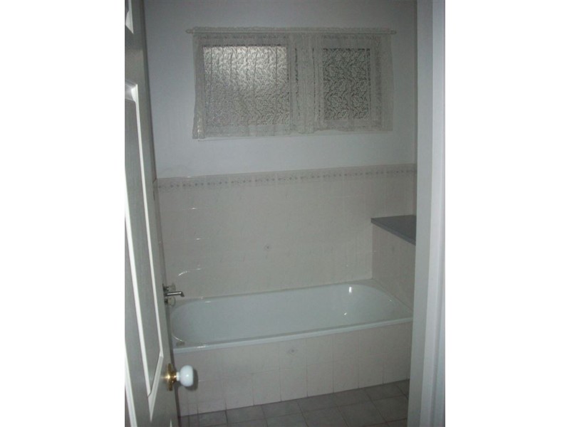 18 Old Wolvi Road, Victory Heights QLD 4570