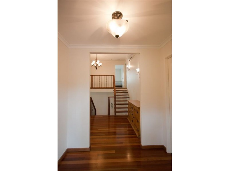 6 Lindsay Street, Southside QLD 4570