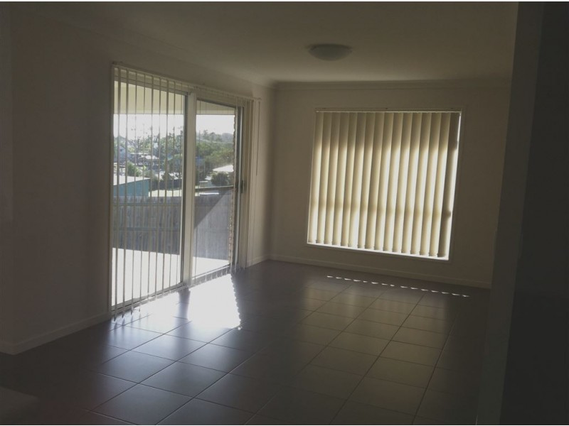 6 Premier Avenue, Jones Hill QLD 4570