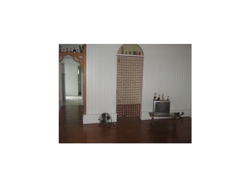 17a & 17b/17 Caledonian Hill, Gympie QLD 4570
