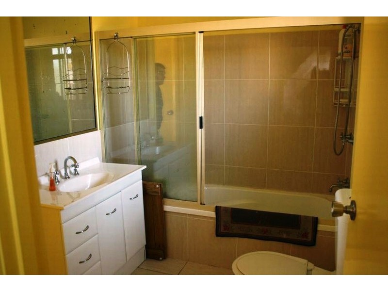 8 Isis Court, Cooloola Cove QLD 4580